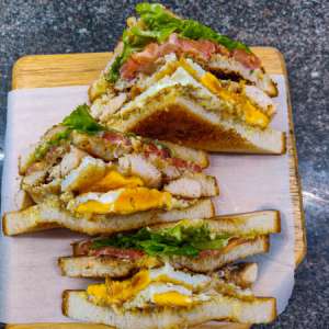 Paneer Makhani Sandwich